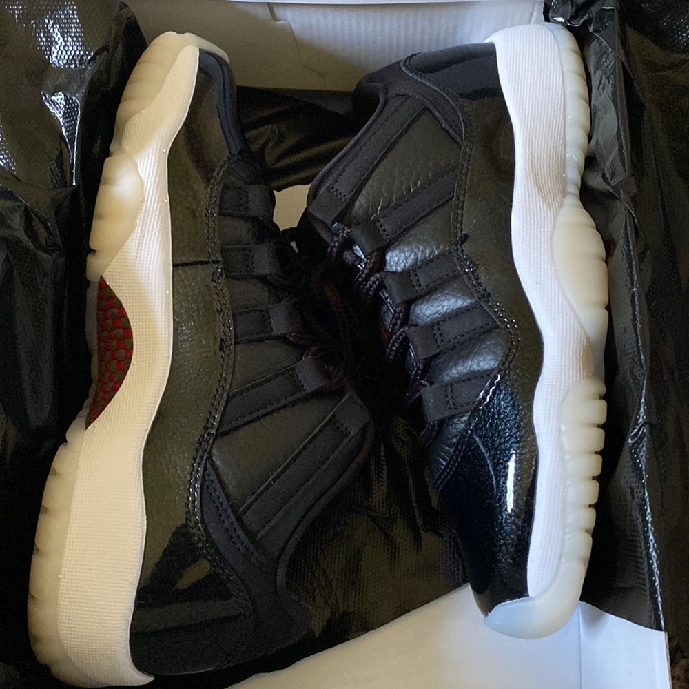 Jordan 11 Retro low 72-10 GS